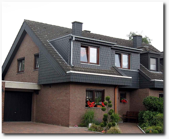 Errichtung Dachgaube verkleidet mit Faserzement-Dachplatten